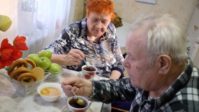 Опасные Продукты: Почему Пожилым Людям Стоит Избегать Этих Навыков Питания